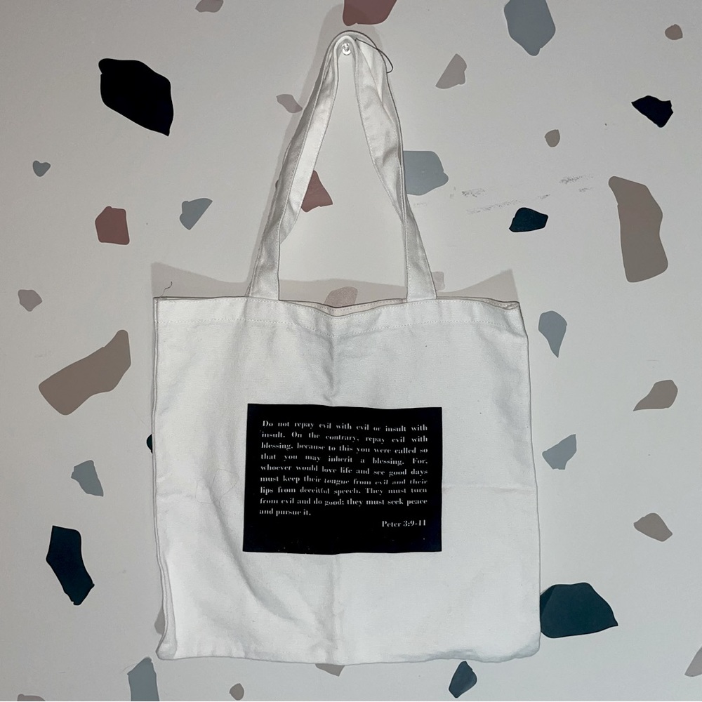 White bible tote bag forever 21